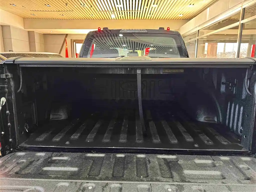 Ford F-150 Raptor 2022 3.5T Raptor купить на сайте DeffCars
