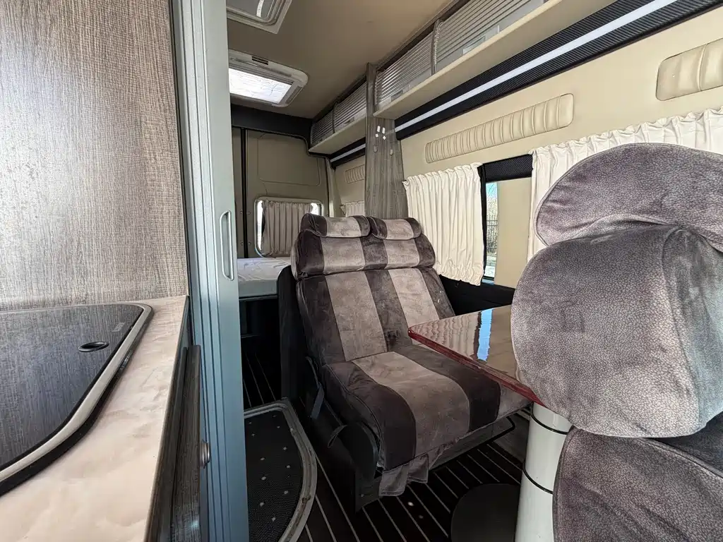 New generation Transit 2016 2.2T long-axle 6-seater high-roof multi-purpose vehicle купить на сайте DeffCars