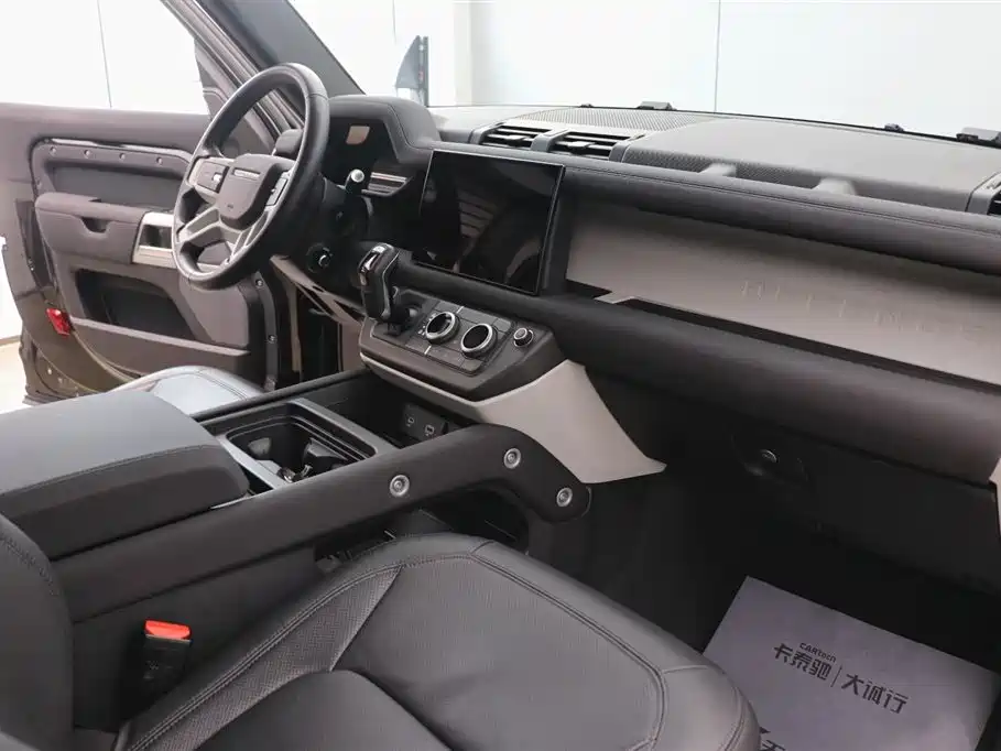 Land Rover Defender 2023 90 3.0T P400 XS купить на сайте DeffCars