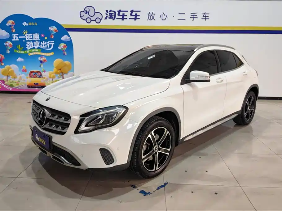 Mercedes-Benz GLA 2018 GLA 200 Fashion Model купить на сайте DeffCars