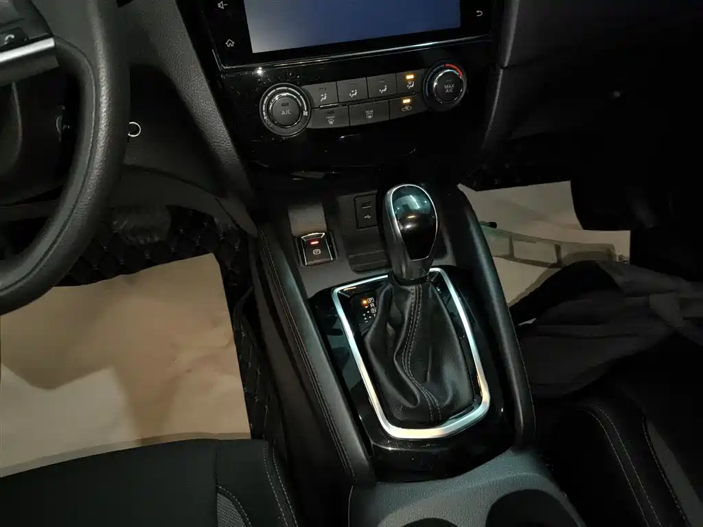 Qashqai 2021 2.0L CVT Smart Edition купить на сайте DeffCars