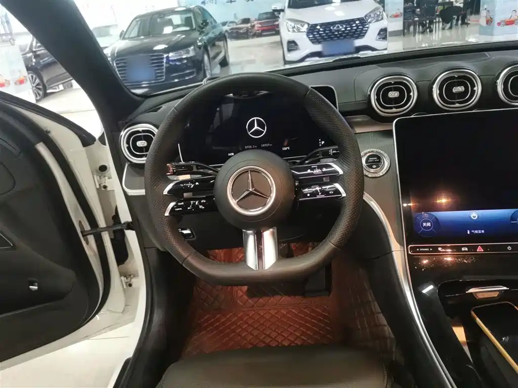Mercedes-Benz C-Class 2023 facelift C 260 L sports version купить на сайте DeffCars