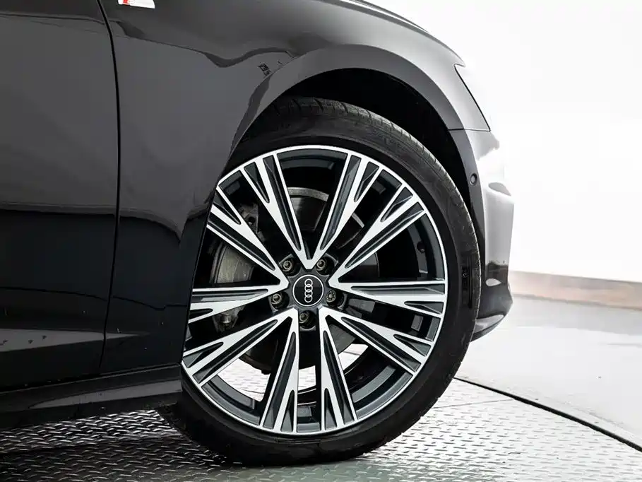 Audi A6L 2022 45 TFSI quattro premium dynamic model купить на сайте DeffCars