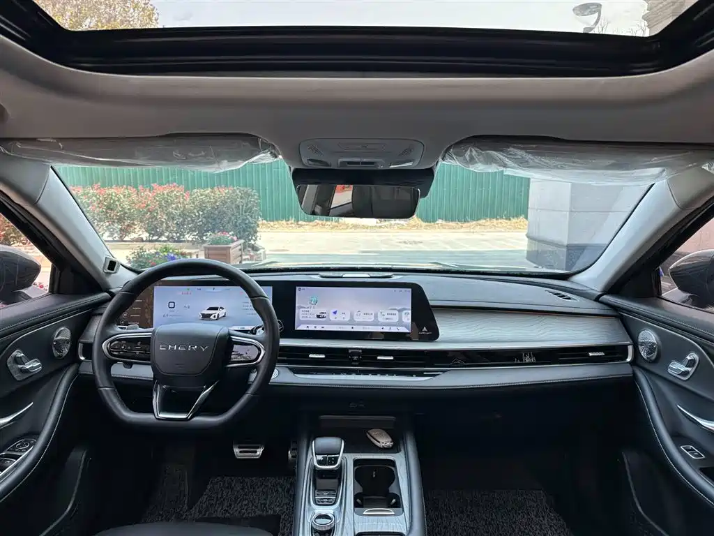 Arrizo 8 2023 High Energy Edition 2.0T DCT Royal купить на сайте DeffCars
