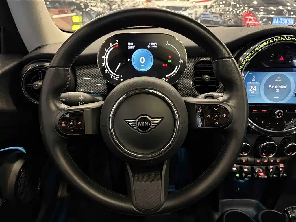 MINI 2022 1.5T COOPER Classic купить на сайте DeffCars