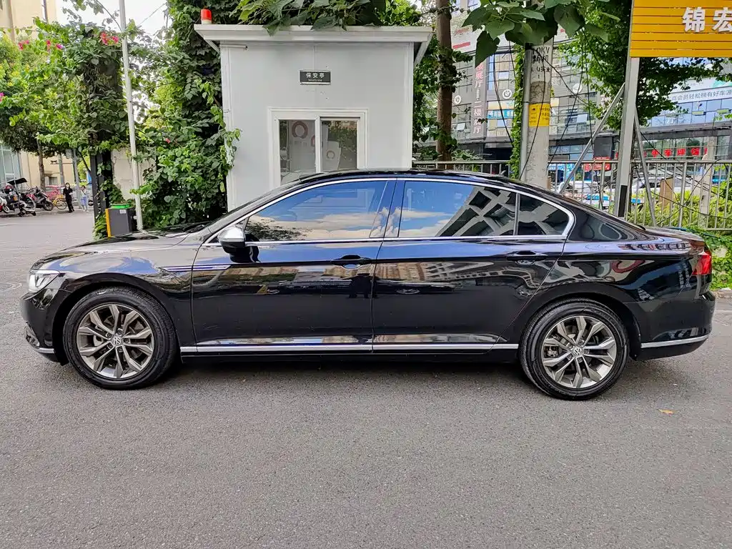 Magotan 2019 330TSI DSG luxury model National VI купить на сайте DeffCars