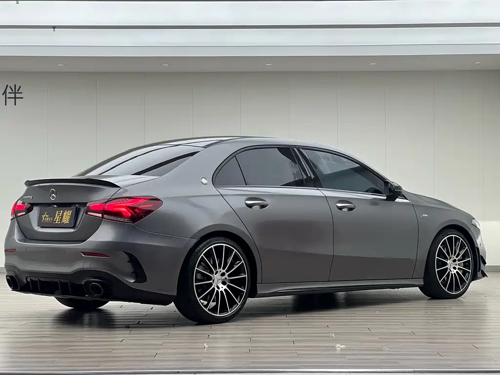 Mercedes-Benz A-Class AMG 2022 AMG A 35 L 4MATIC купить на сайте DeffCars