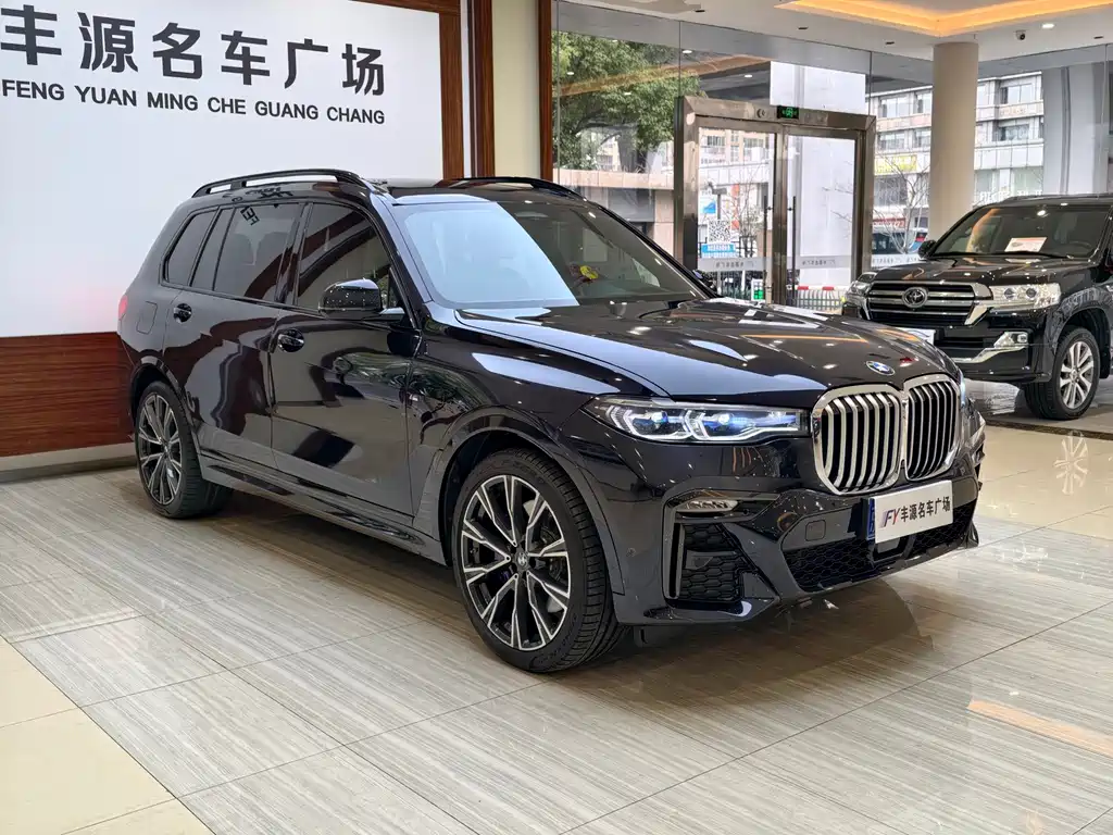 BMW X7 2019 xDrive40i Executive M Sport Package купить на сайте DeffCars