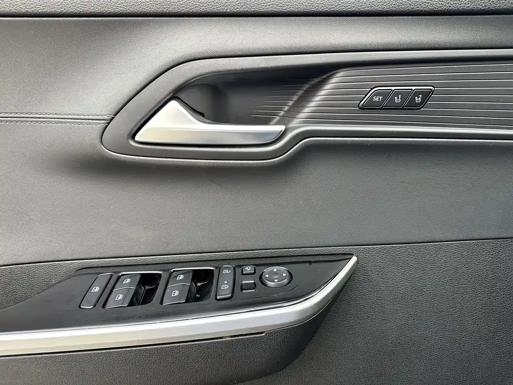 Kusitu 2021 380TGDi Smart Love Premium Edition LUX Premium купить на сайте DeffCars