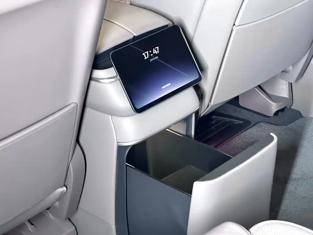 NIO ES8 2026 Six-seater Executive Deluxe Edition купить на сайте DeffCars