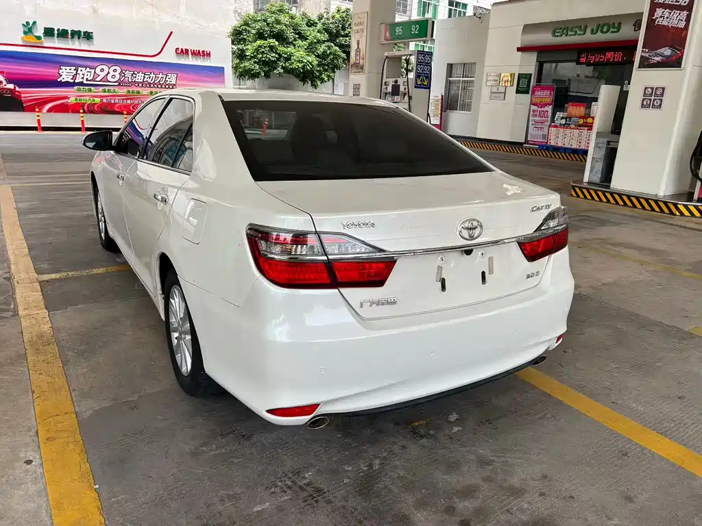 Camry 2016 2.0G 10th Anniversary Leading Edition купить на сайте DeffCars