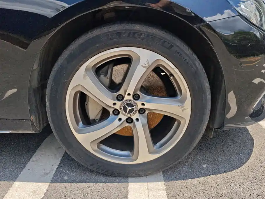 奔驰E级 2018款 改款 E 300 L 时尚型 купить на сайте DeffCars