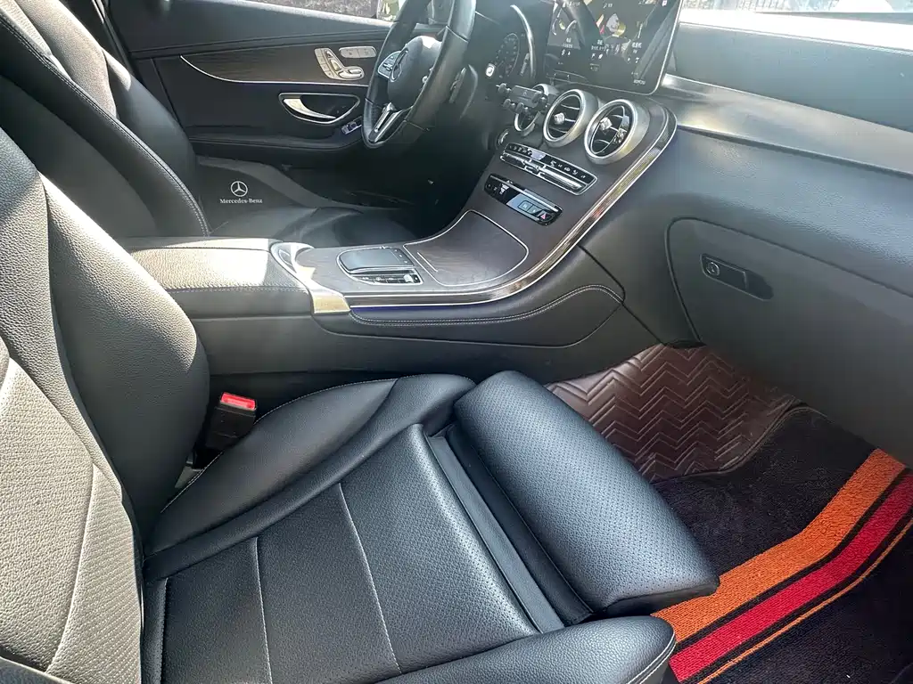 Mercedes-Benz GLC 2021 GLC 260 L 4MATIC luxury model купить на сайте DeffCars