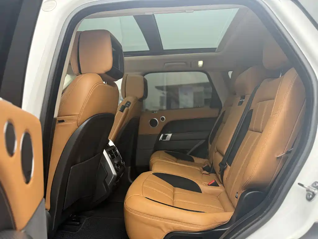Range Rover Sport 2022 3.0 L6 Black Edition купить на сайте DeffCars