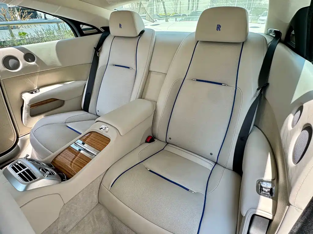 Phantom 2018 6.6T standard model купить на сайте DeffCars