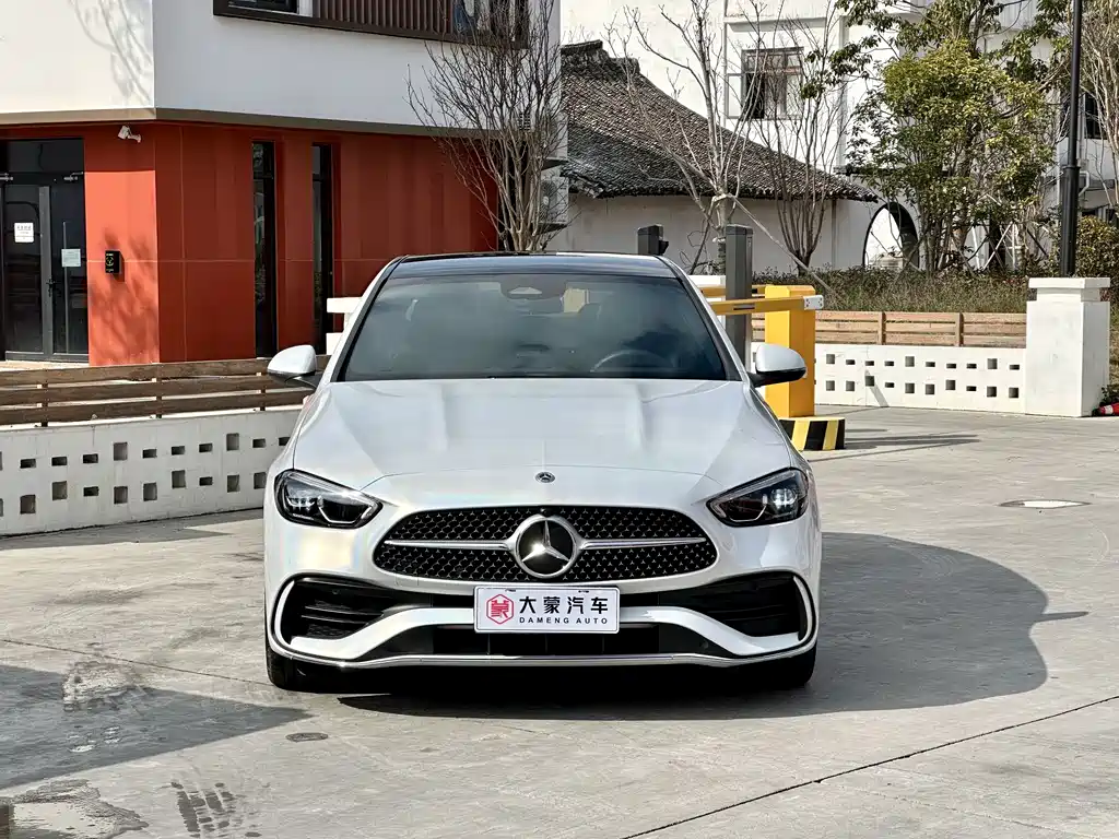 Mercedes-Benz C-Class 2023 facelift C 260 L sports version купить на сайте DeffCars