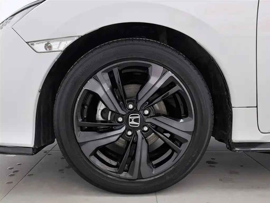 Civic 2021 HATCHBACK 220TURBO CVT cool control купить на сайте DeffCars