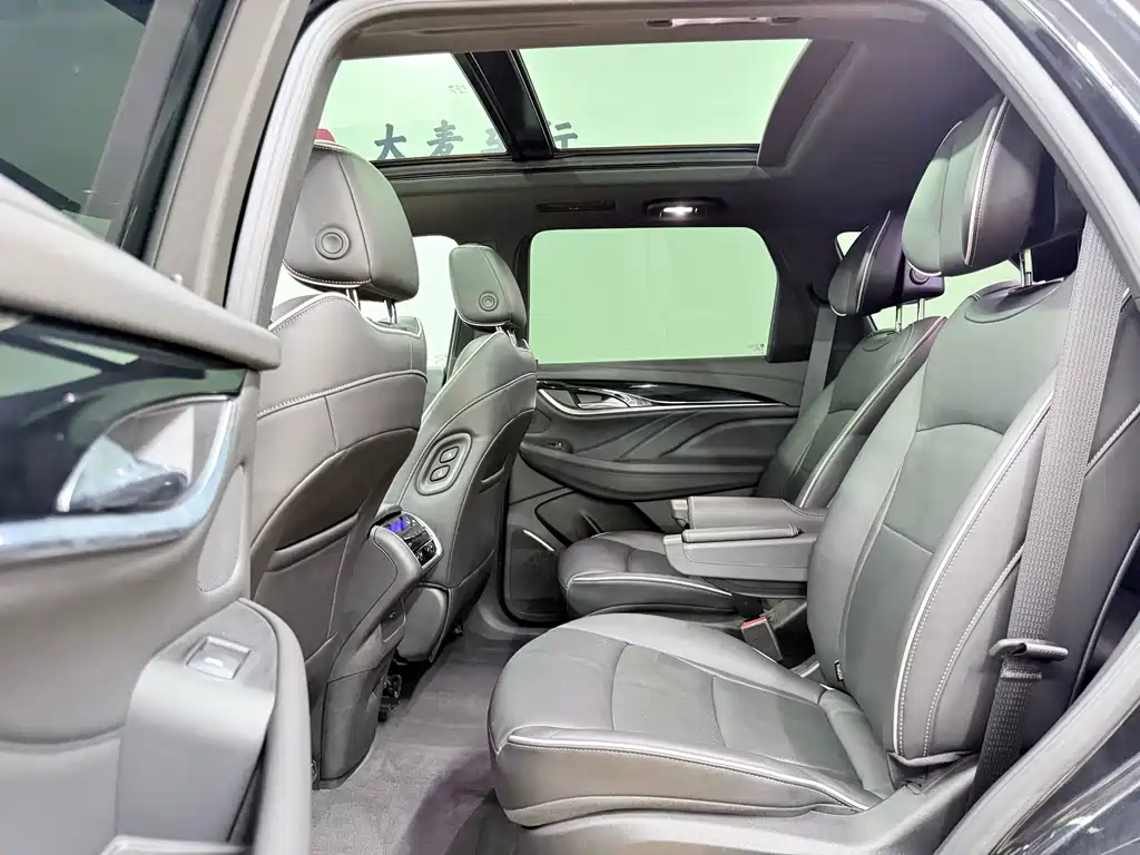 Angkeqi 2022 652T four-wheel drive flagship model 6 seats купить на сайте DeffCars