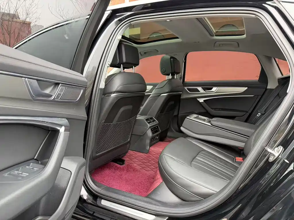 Audi A6L 2024 45 TFSI Premium Dynamic Model купить на сайте DeffCars