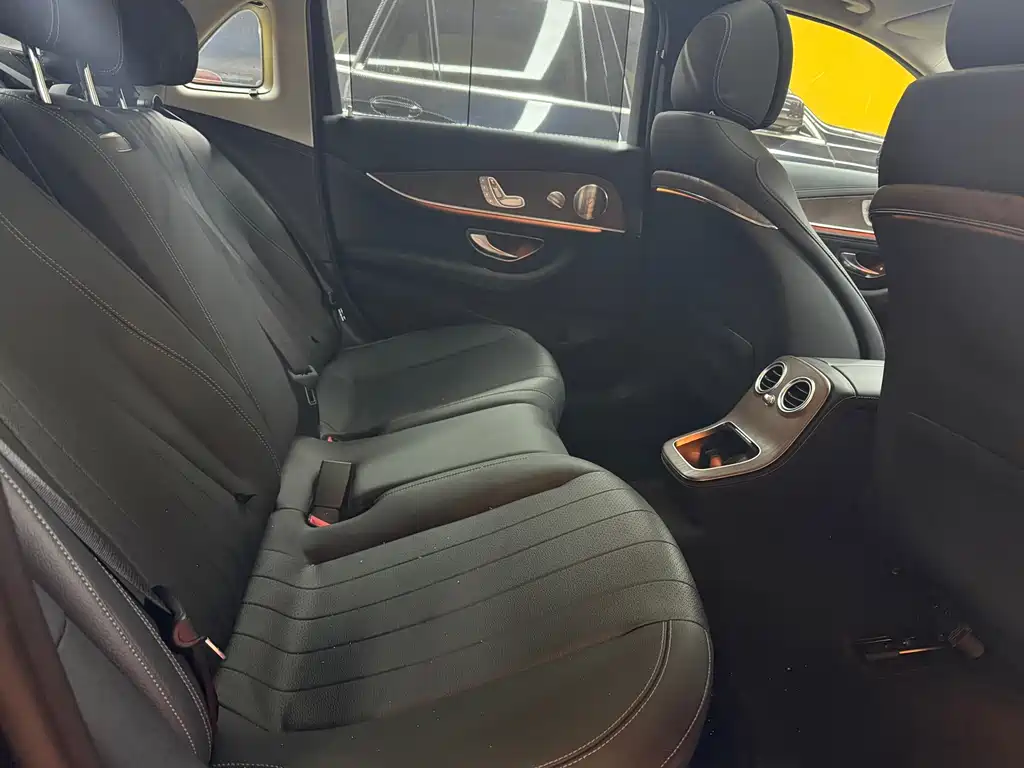 Mercedes-Benz E-Class 2021 E 300 L Luxury Model купить на сайте DeffCars