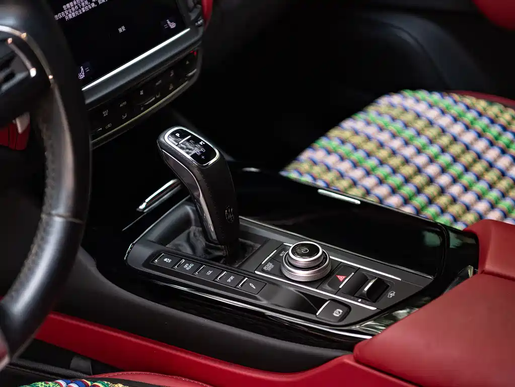 Levante 2021 3.0T Standard Edition купить на сайте DeffCars
