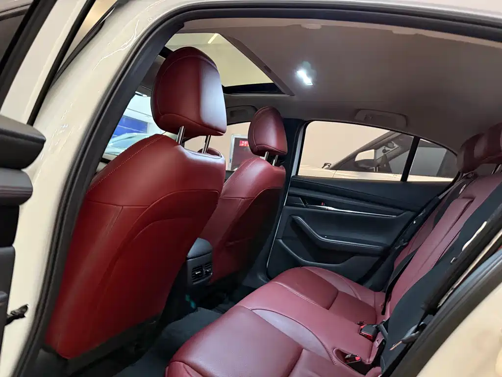 Mazda3 Angkesela 2023 2.0L automatic quality version купить на сайте DeffCars