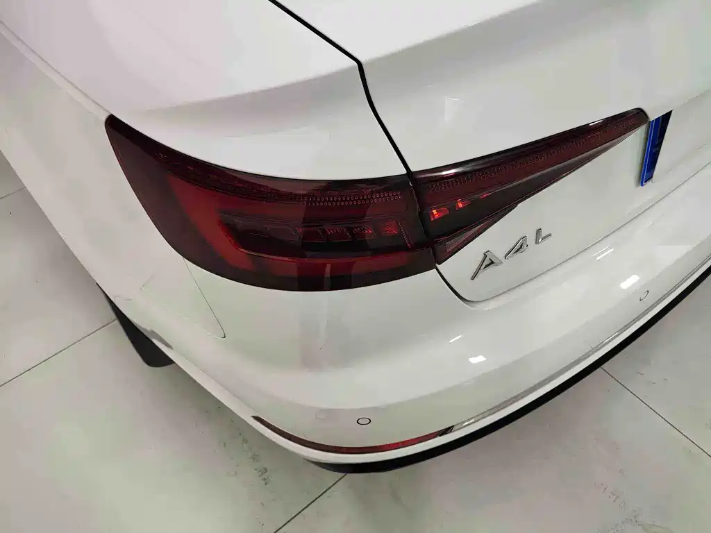 Audi A4L 2019 40 TFSI Enterprising National VI купить на сайте DeffCars