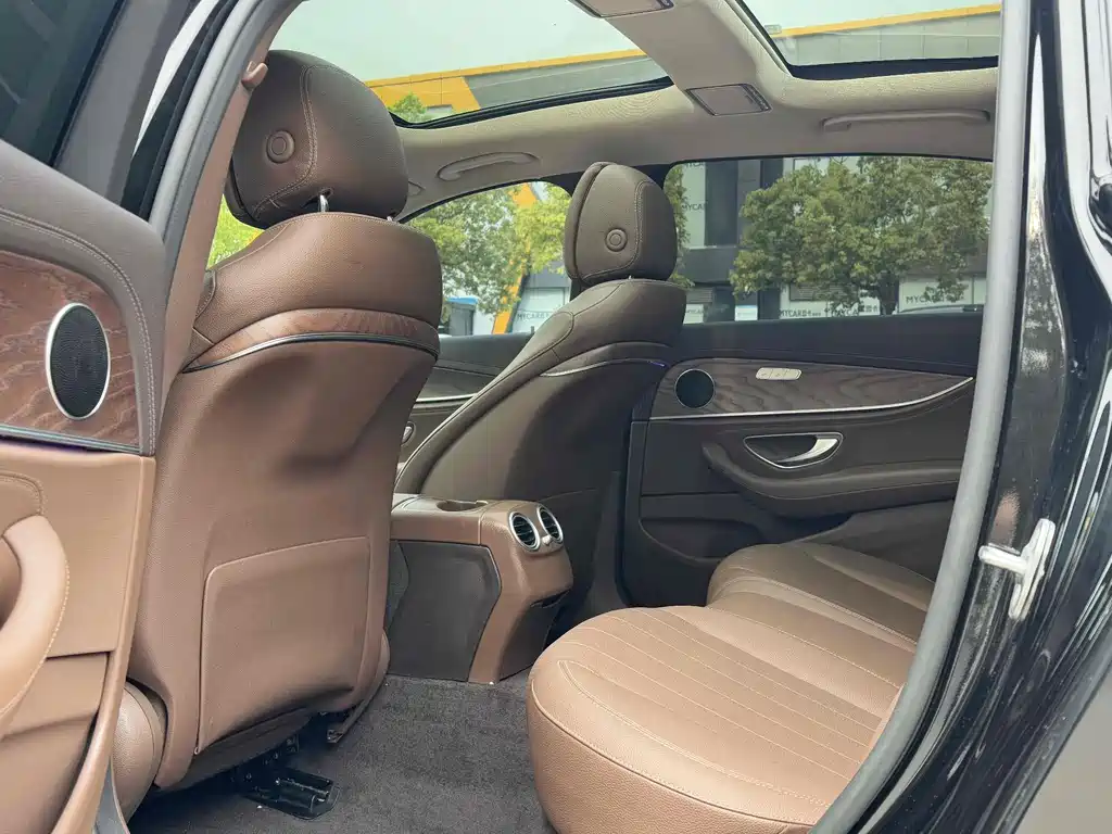 Mercedes-Benz E-Class 2020 facelift E 260 L купить на сайте DeffCars