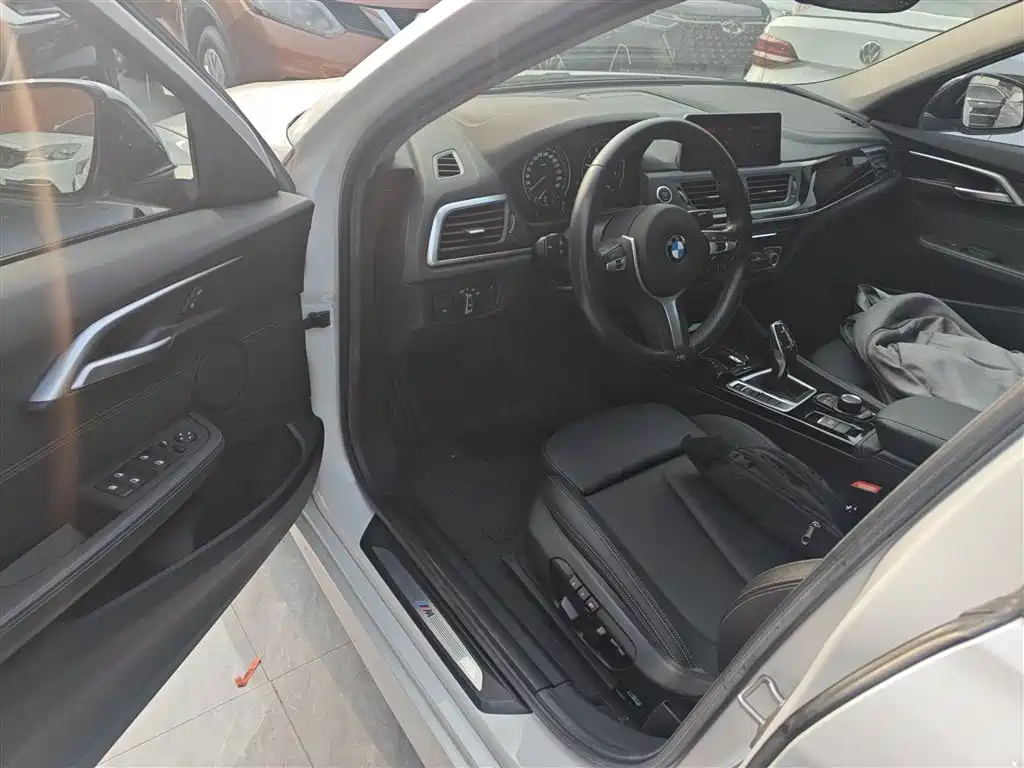 BMW 1 Series 2020 120i M Sports Package купить на сайте DeffCars