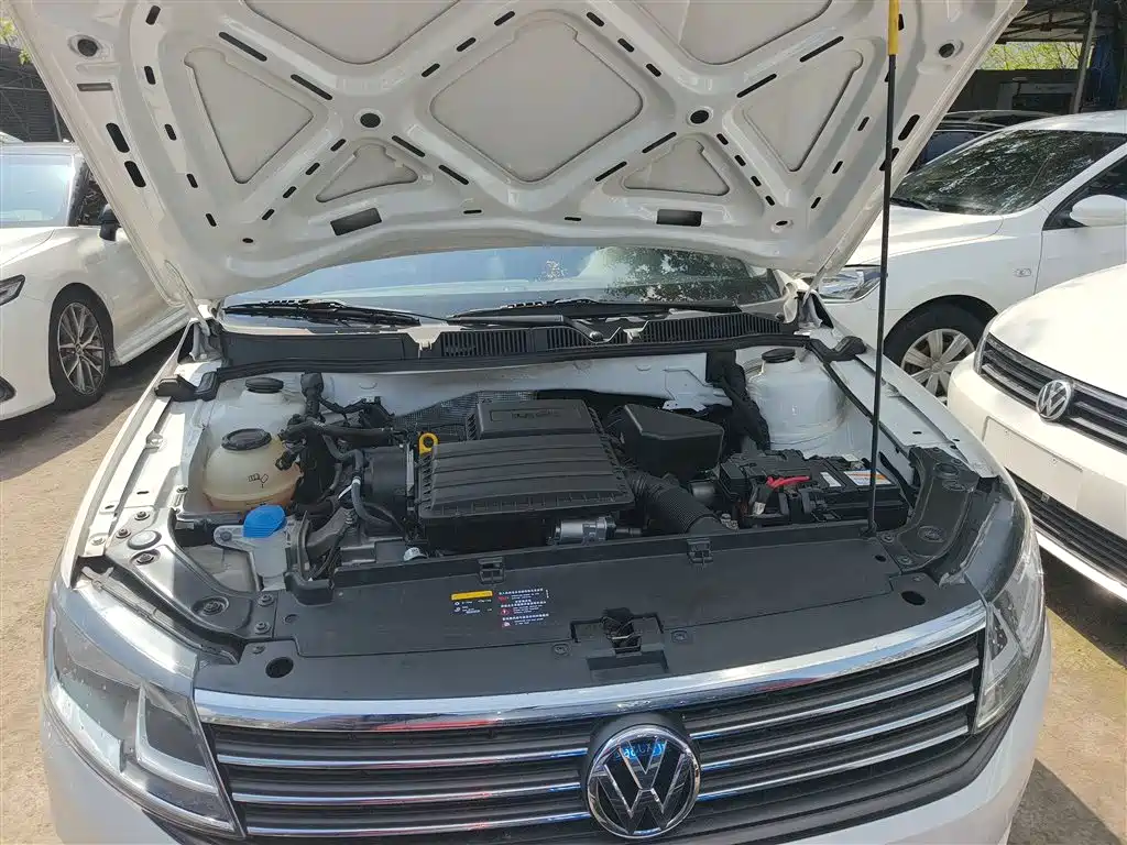 Lavida 2019 Lavida Qihang 1.5L Automatic Fashion Edition National VI купить на сайте DeffCars