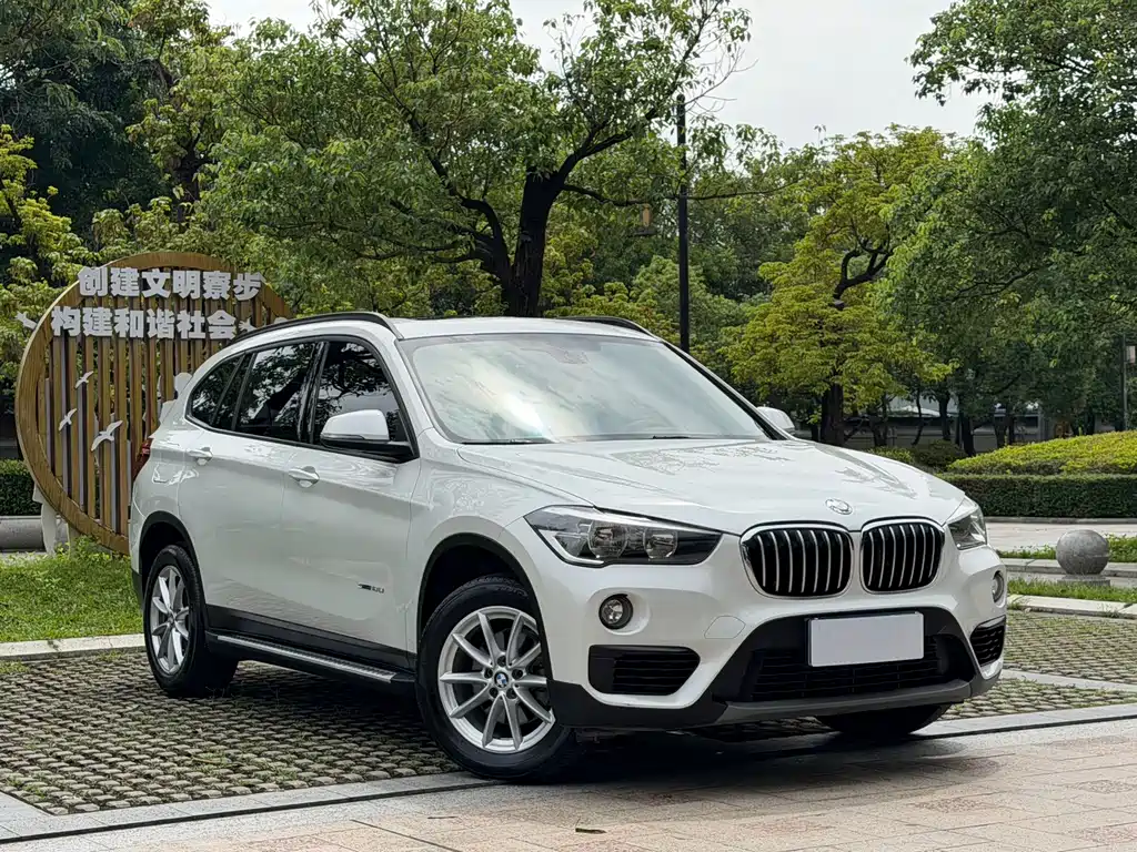 BMW X1 2018 sDrive18Li Fashion Model купить на сайте DeffCars