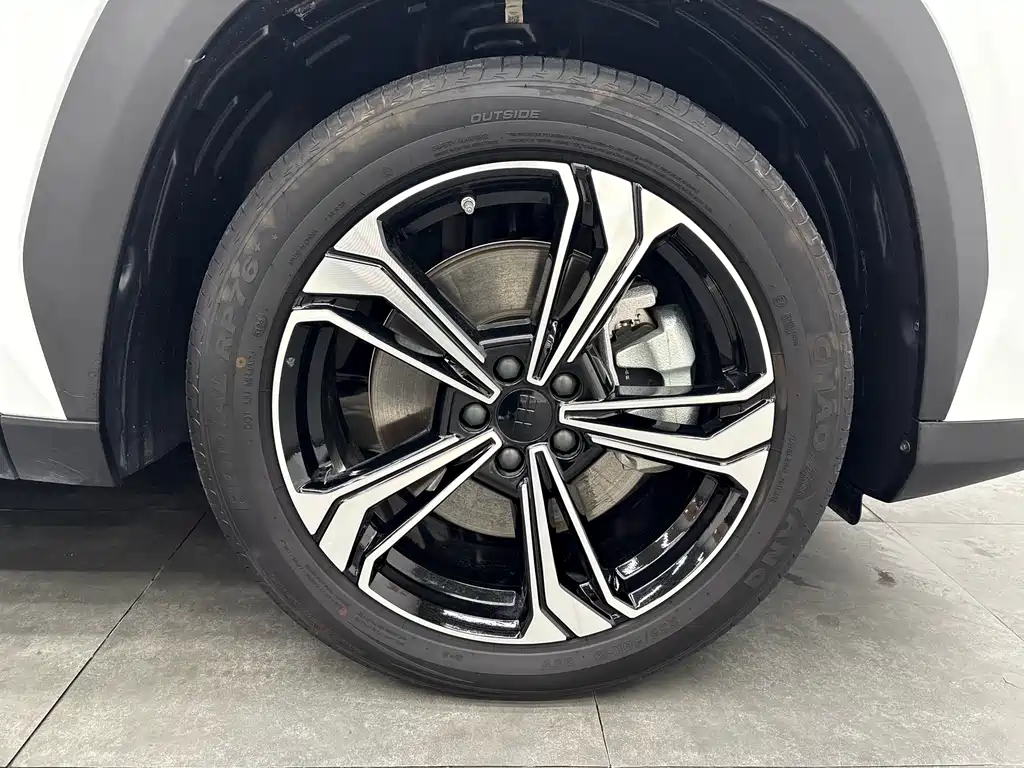 Galaxy L7 2025 EM-i 115km Discovery+ Edition купить на сайте DeffCars