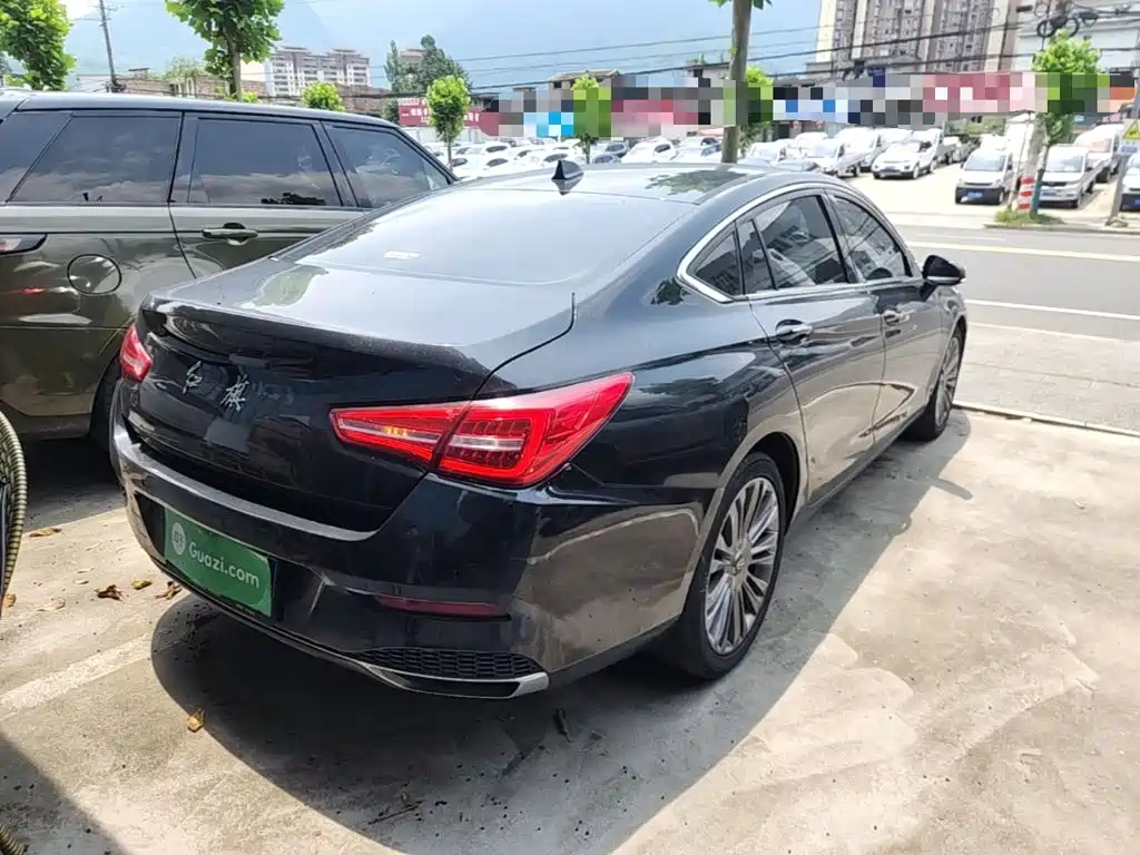 Red Flag Hongqi H5 2020 1.5T DCT Edition купить на сайте DeffCars