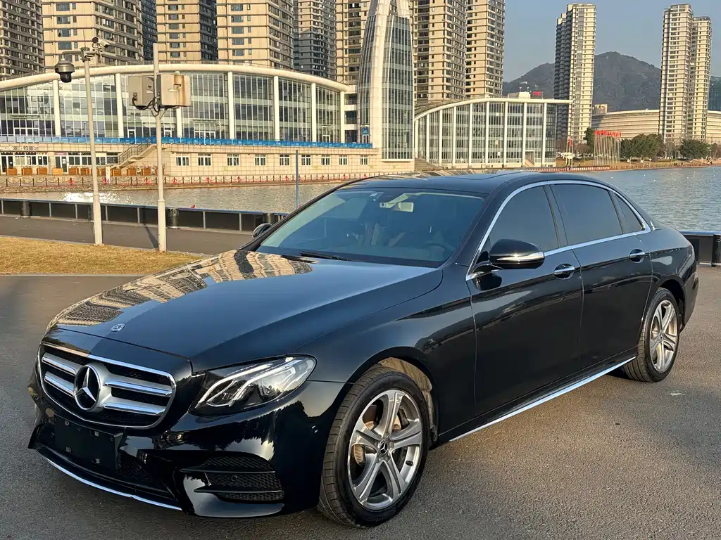 Mercedes-Benz E-Class 2018 E 200 L Sports купить на сайте DeffCars