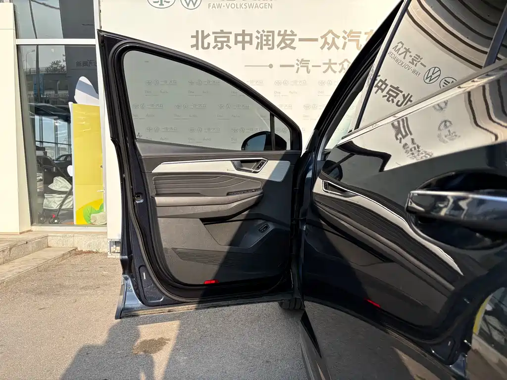 Lanjing 2022 380TSI four-wheel drive luxury Jiajing Edition Pro 6 seats купить на сайте DeffCars
