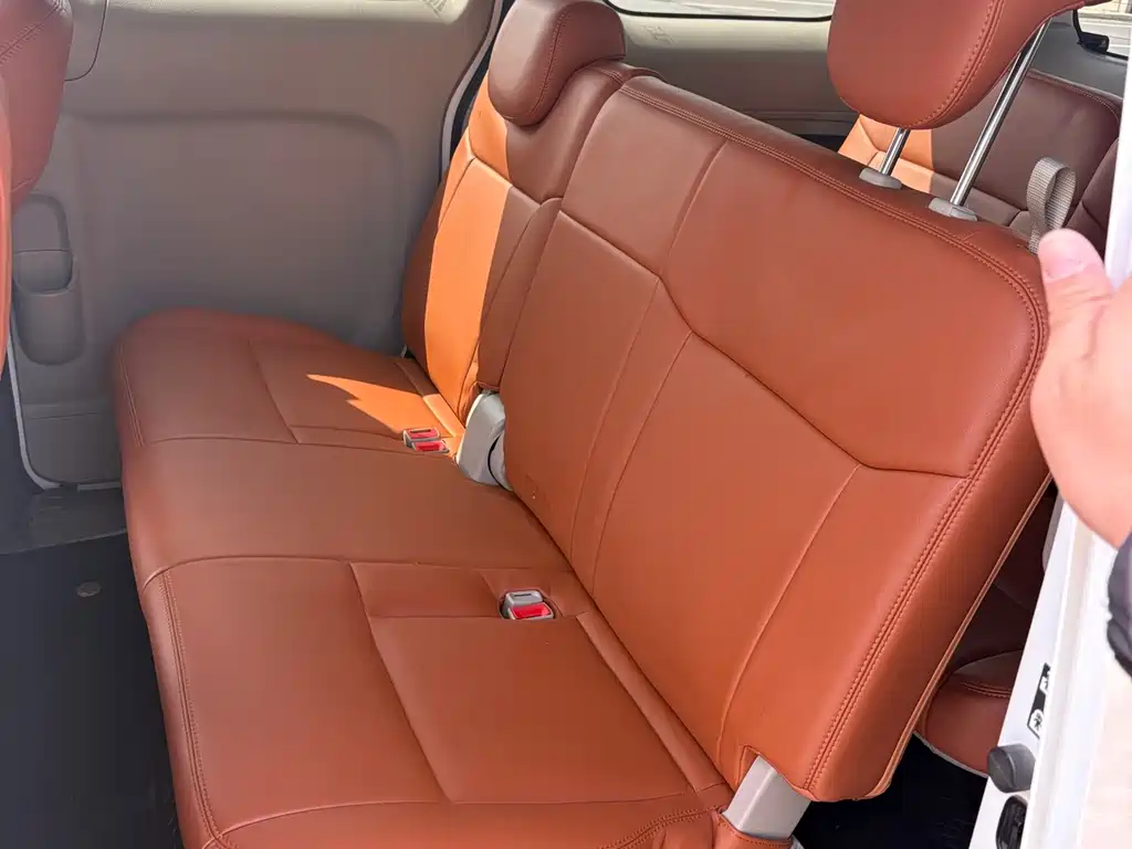 Nissan NV200 2018 1.6L CVT luxury model купить на сайте DeffCars