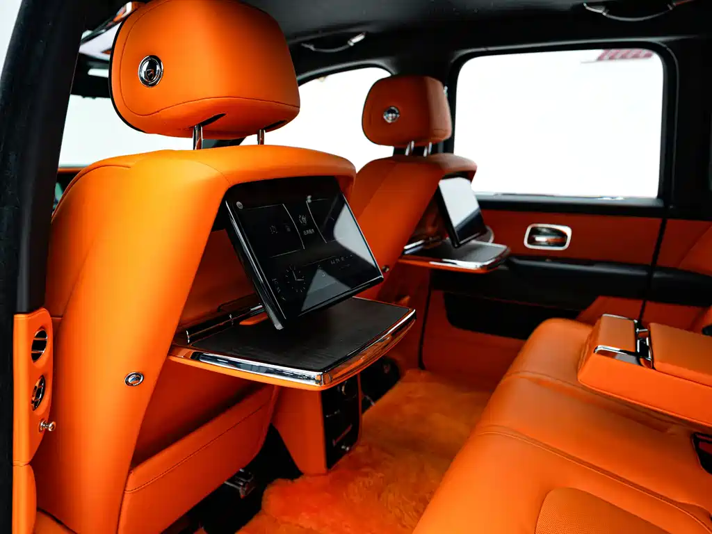 Cullinan 2018 five-seater version купить на сайте DeffCars