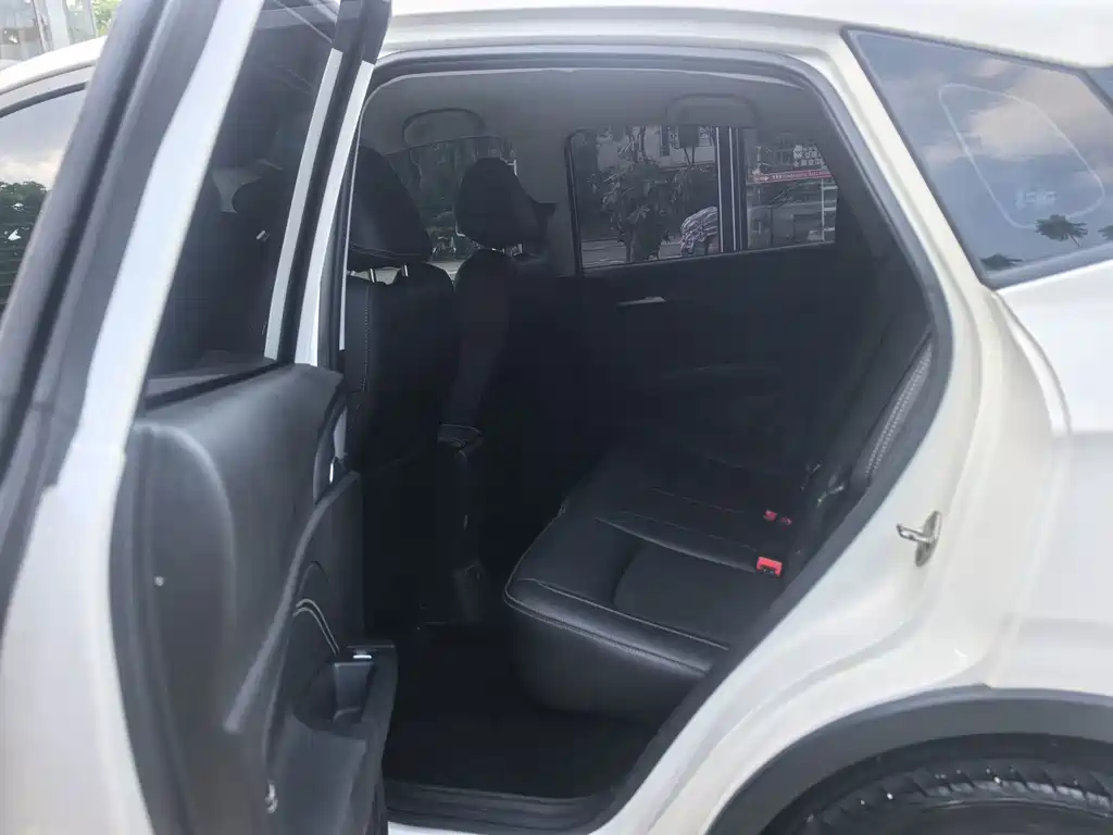 V 2022 Trendy 400 Lite купить на сайте DeffCars