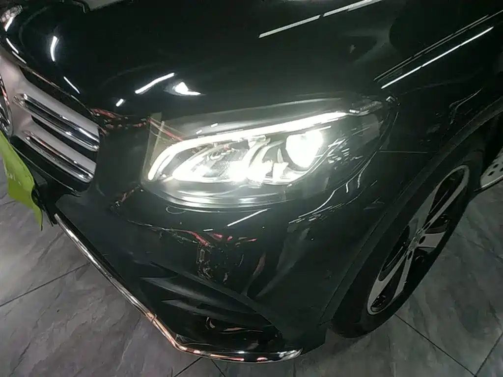 Mercedes-Benz GLC 2018 GLC 260 4MATIC luxury model купить на сайте DeffCars