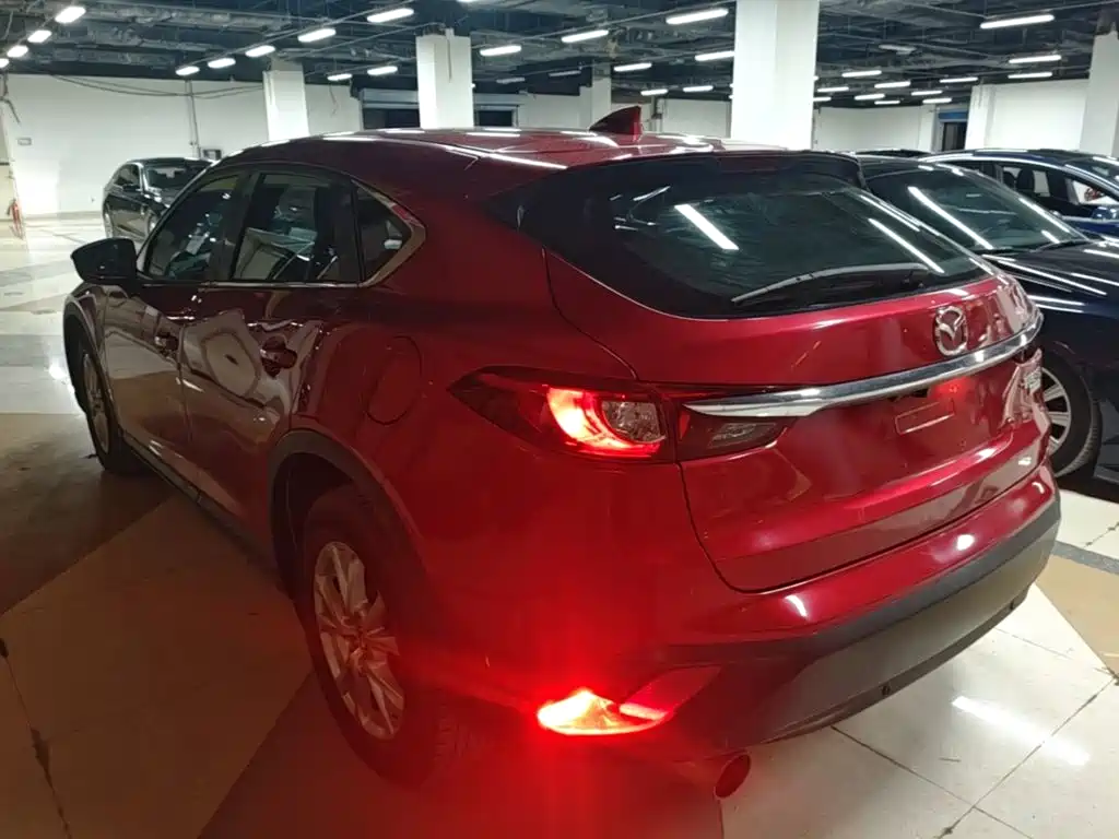 Mazda CX-4 2016 2.0L automatic two-wheel drive Blue Sky Vibrant Edition купить на сайте DeffCars