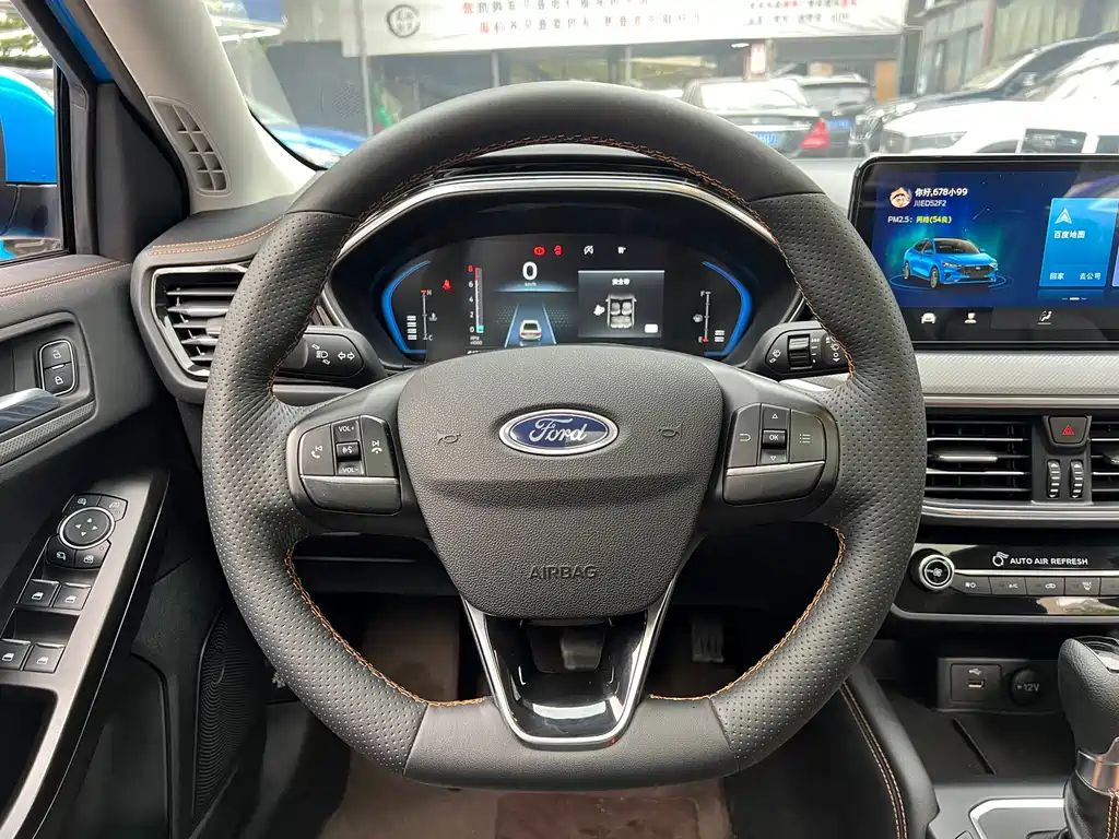 Focus 2022 sedan EcoBoost 180 automatic racing version купить на сайте DeffCars