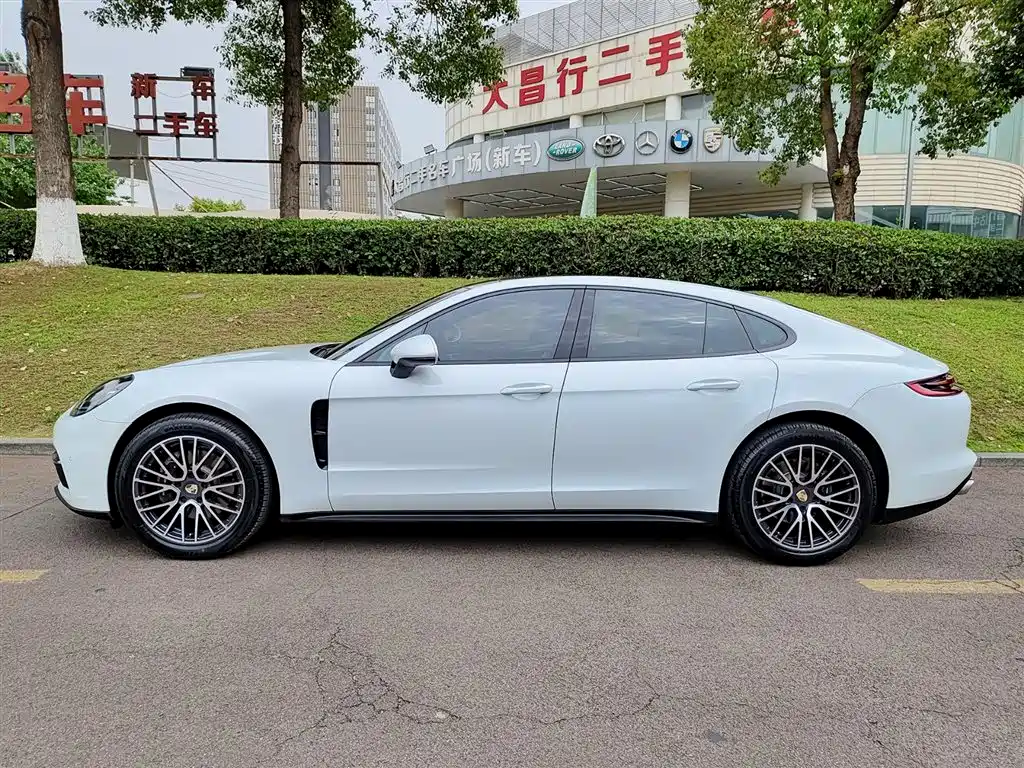 Panamera 2017 Panamera 3.0T купить на сайте DeffCars