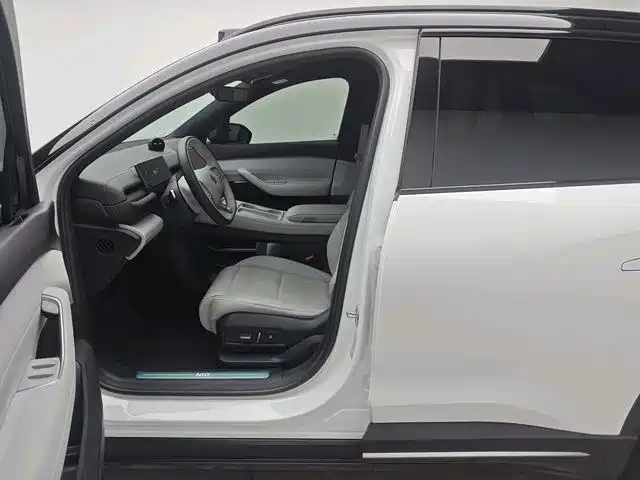 NIO ES6 2024 model 75kWh купить на сайте DeffCars