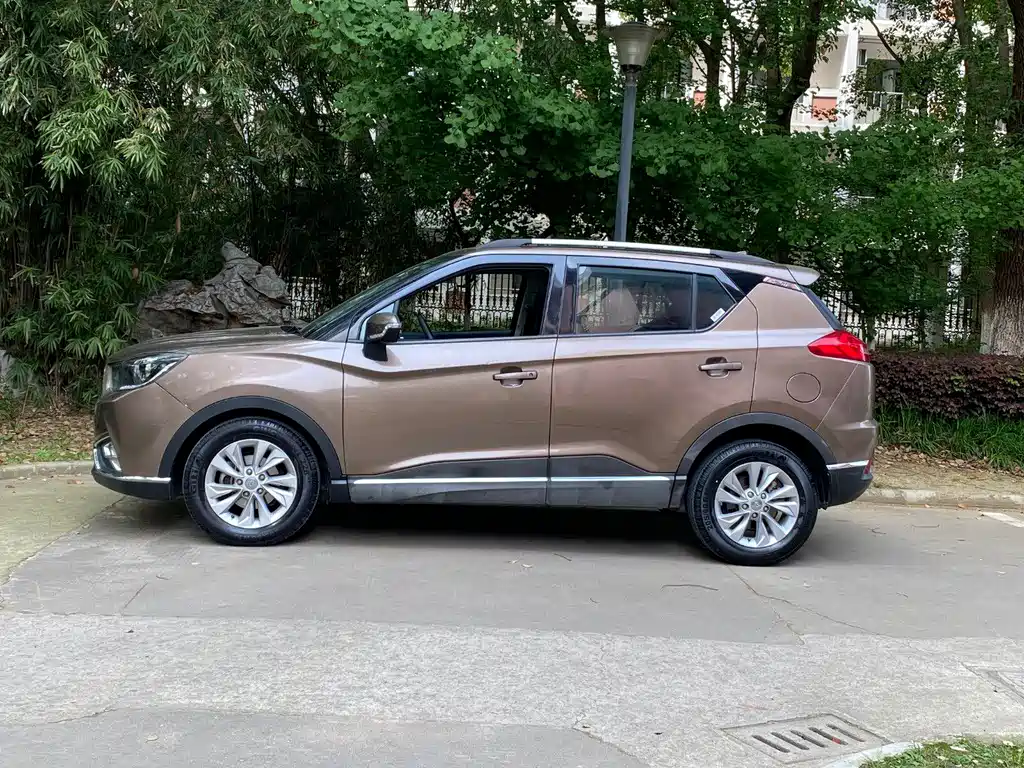 Haima S5 Youth Edition 2018 1.6L CVT luxury model купить на сайте DeffCars