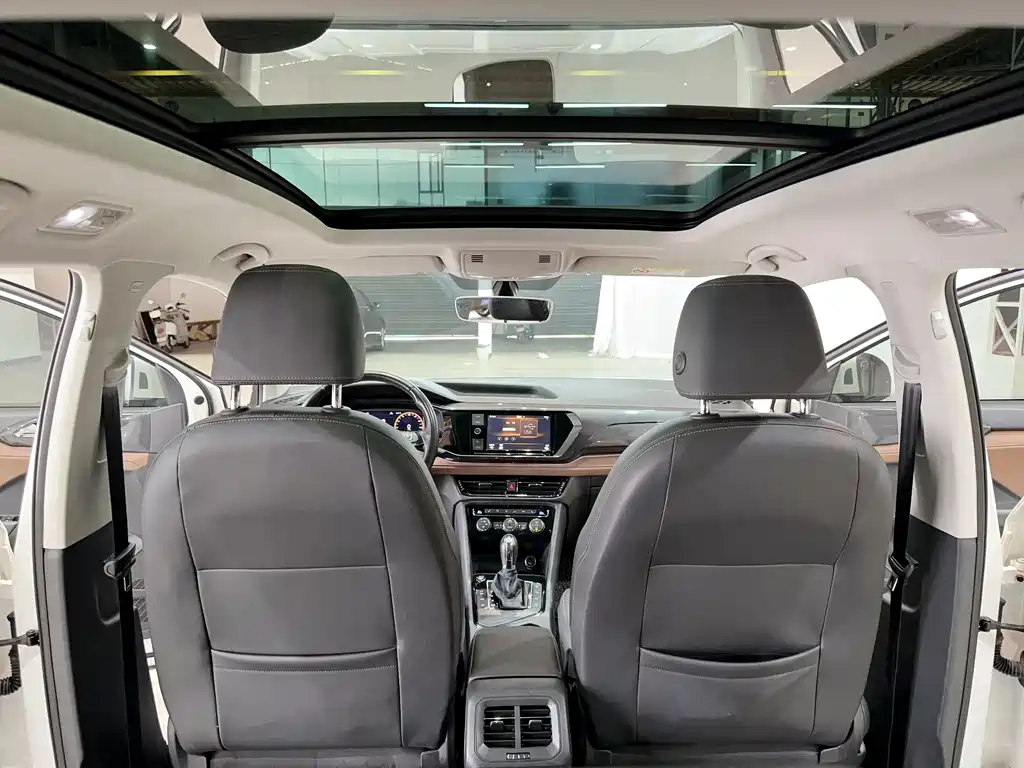 Tuyue 2019 280TSI two-wheel drive flagship version National VI купить на сайте DeffCars