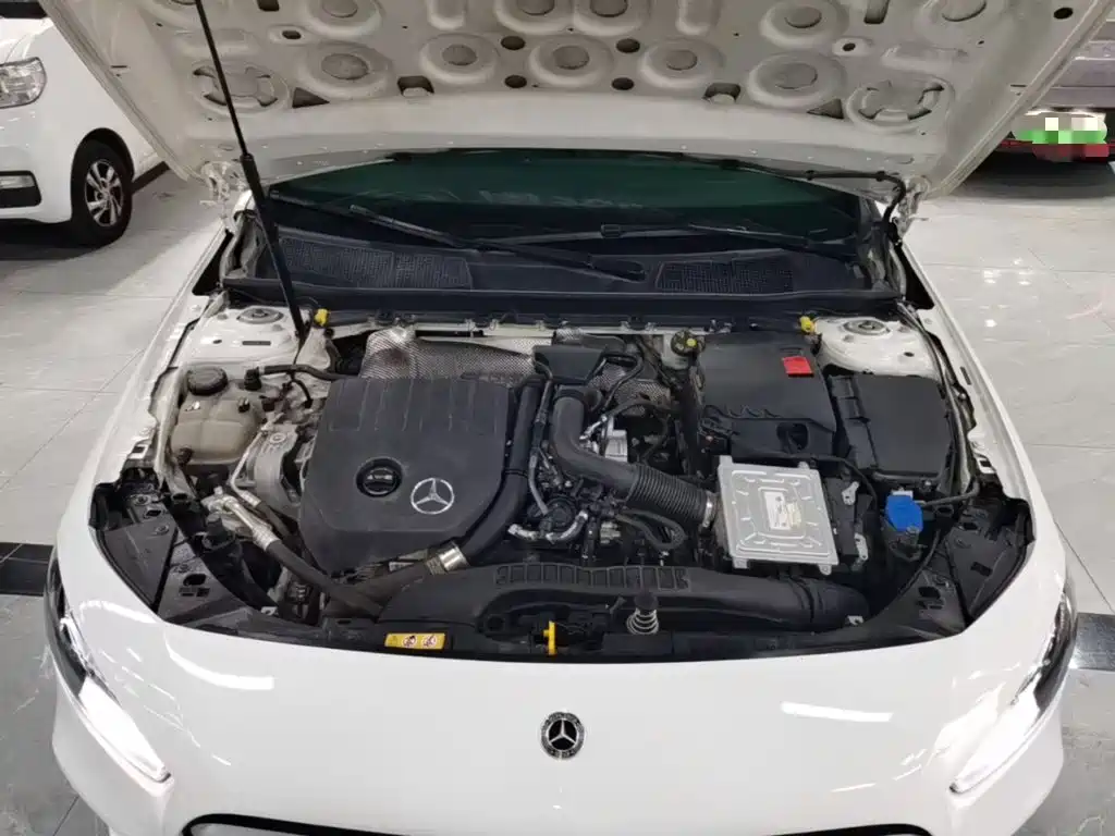 Mercedes-Benz A-Class 2020 facelift A 180 L купить на сайте DeffCars