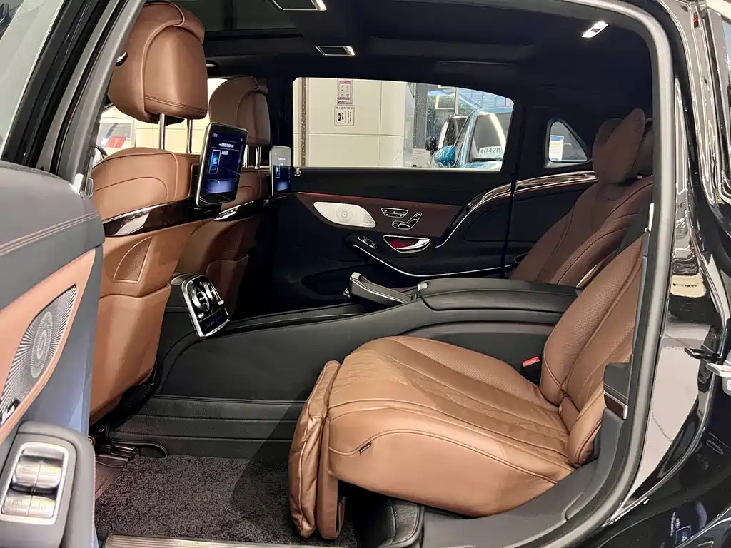 Maybach S-Class 2019 S 560 4MATIC купить на сайте DeffCars