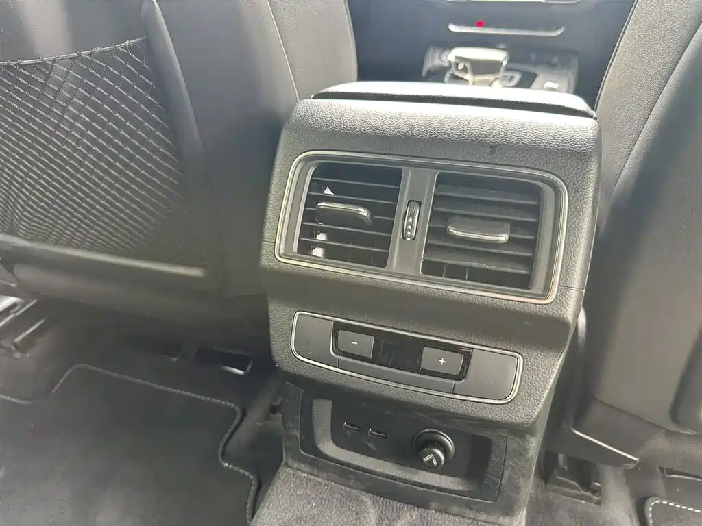 Audi Q5L Sportback 2021 40 TFSI special edition launched купить на сайте DeffCars
