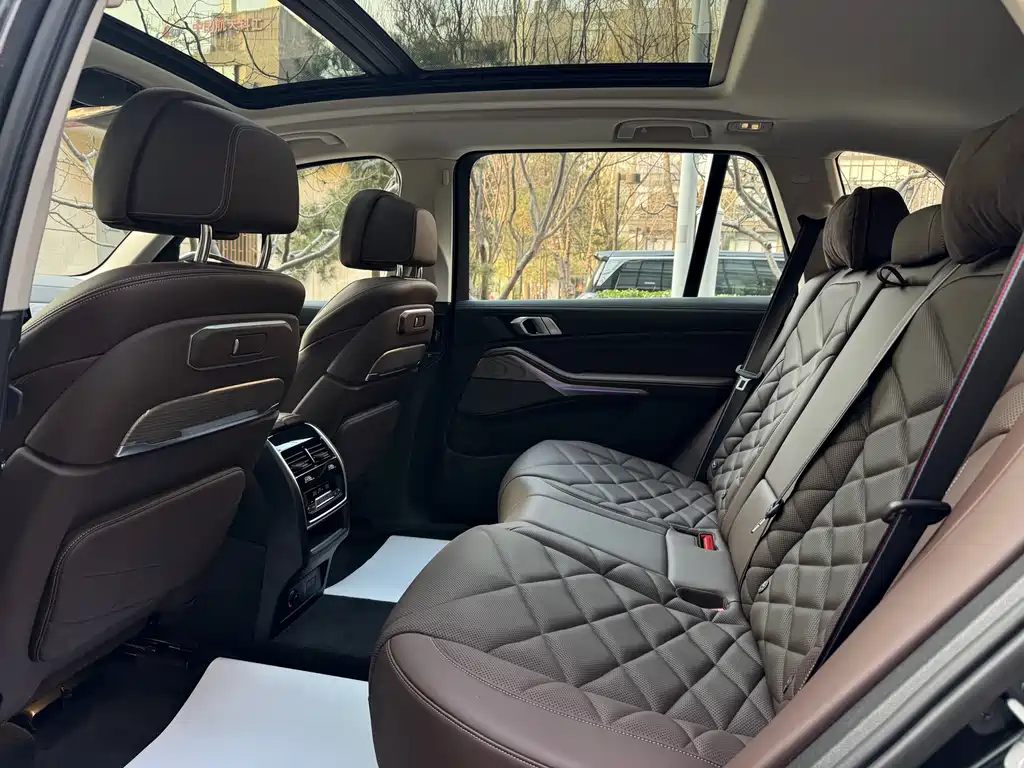 BMW X5 2023 xDrive 40Li M Sports Night Package купить на сайте DeffCars