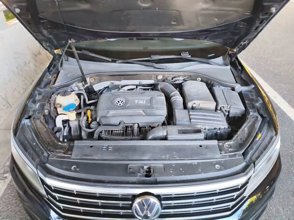 Passat 2017 330TSI DSG Premium Edition купить на сайте DeffCars